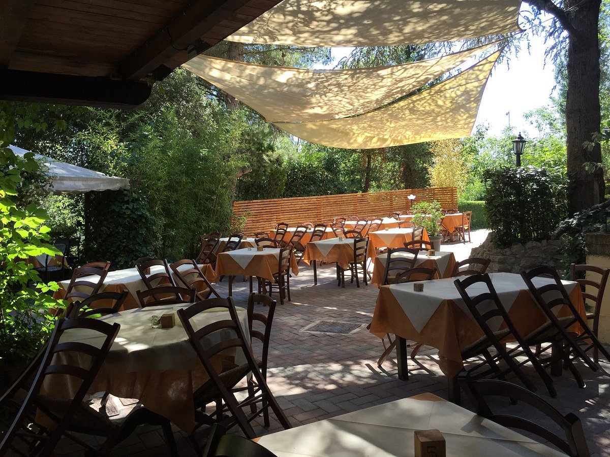 Hotel città di castello | Pizzeria città di castello | Ristorante città di castello | Ristorante Il Boschetto