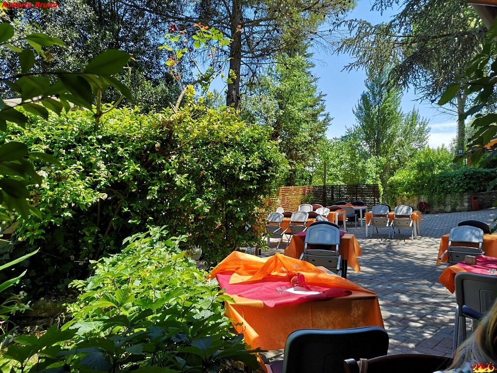 Hotel città di castello | Pizzeria città di castello | Ristorante città di castello | Ristorante Il Boschetto